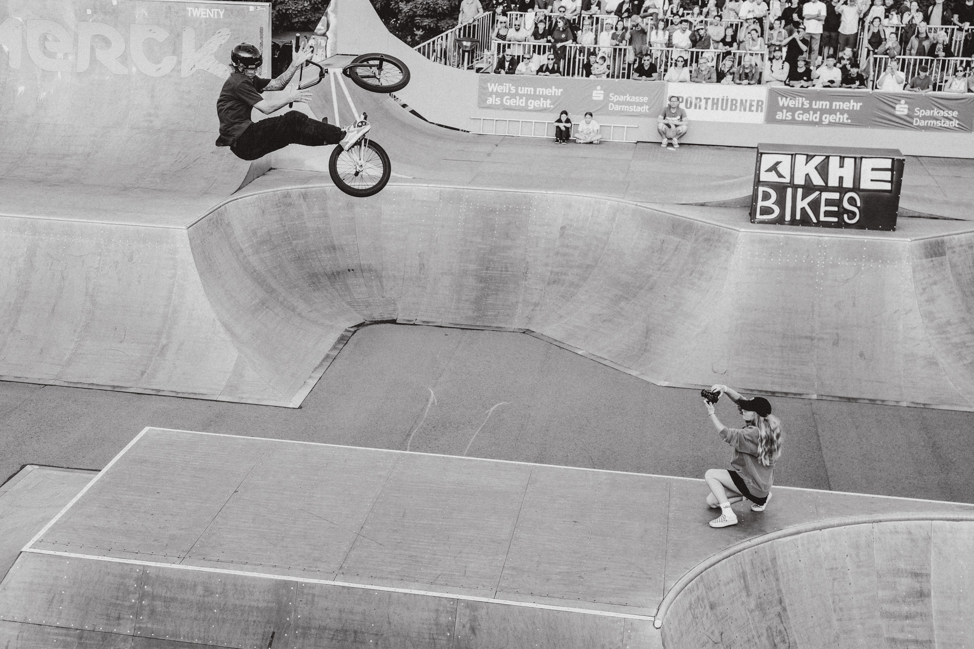 Gewonnen hat das freitägliche Spektakel jedoch Dean Florian, der einfach mal einen Cork 7 Double Bar raushaute. Uff!