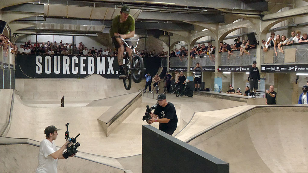 Während des VANS Best Trick auf dem Battle of Hastings 2025 im Source Park ging es hart zur Sache. Hier entlang für die Highlights.