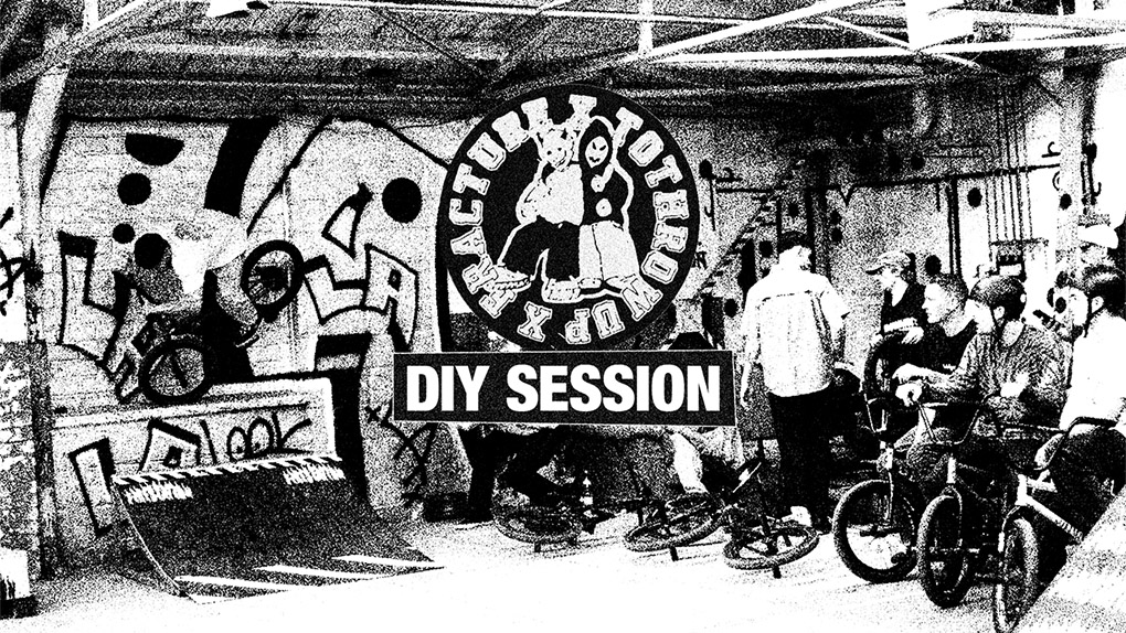 Fracture und Tothrowup haben neulich einen Jam in einer geheimen DIY-Halle in Köln geschmissen. Hier entlang für das Video dazu.