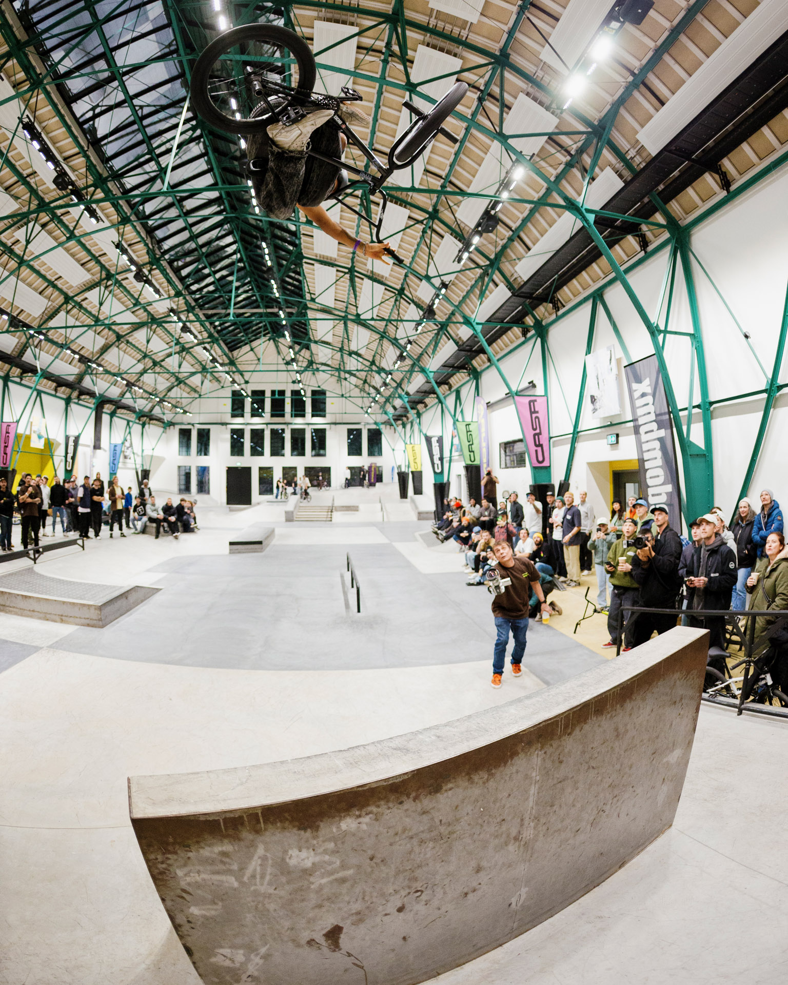 Weniger ist mehr: Den Sieg in Transition Best Trick holte sich letztendlich Sikharin Supanmart mit diesem massiven Tabletop; Foto: Sebastian Marggraff