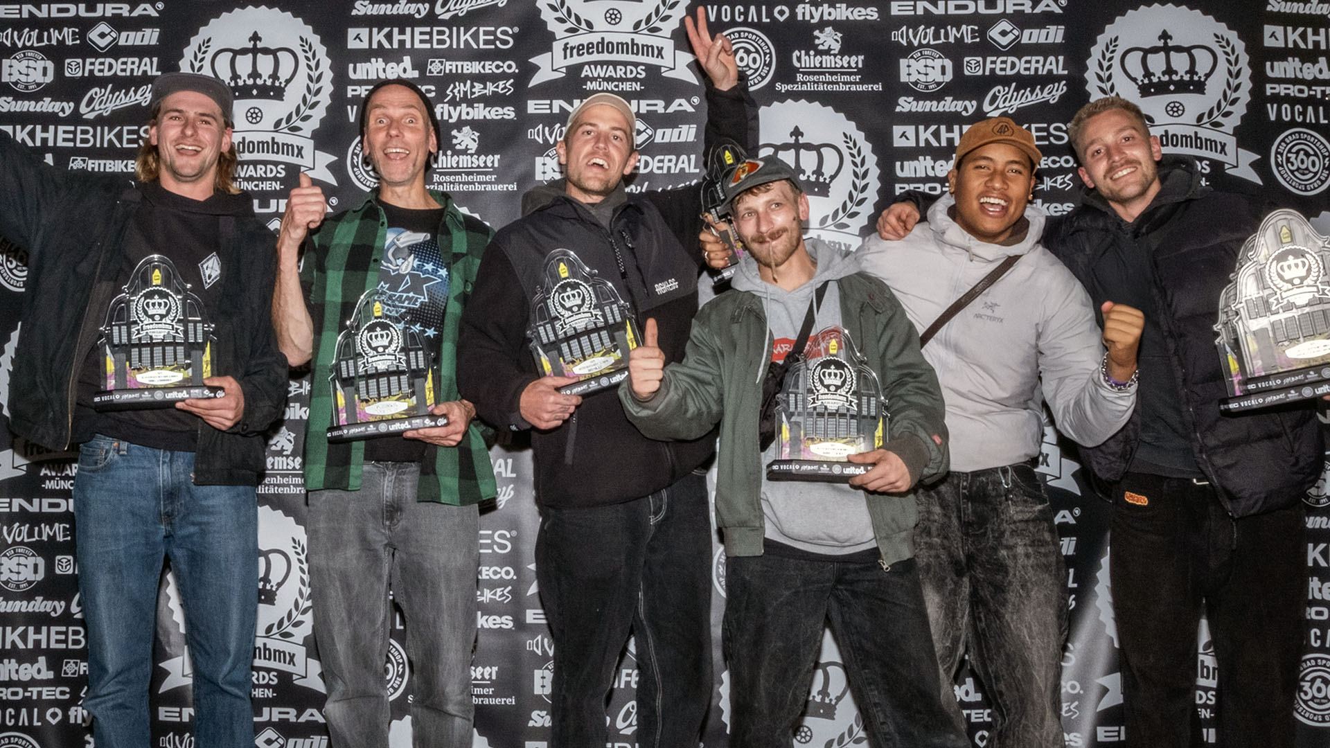 Hier erfährst du, welche Fahrerinnen und Fahrer bei den freedombmx Awards 2025 presented by Grad Sportshop abgeräumt haben.