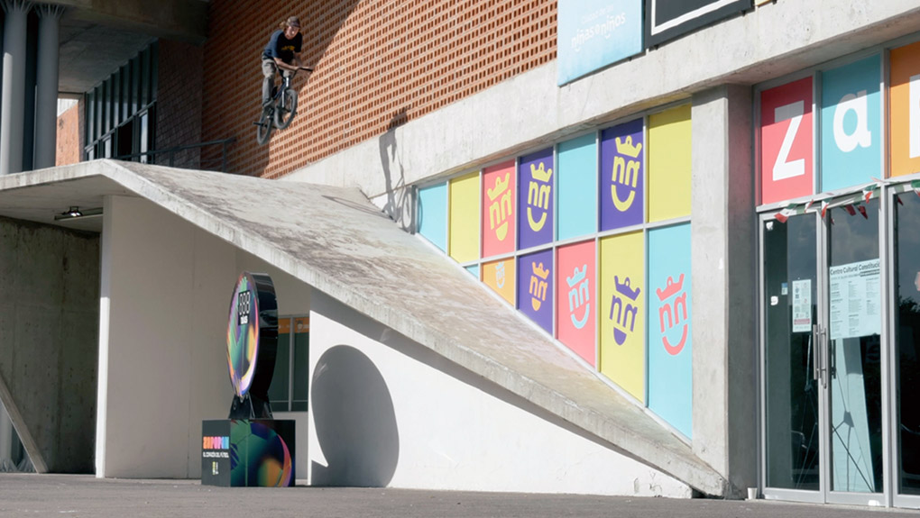 Lebenszeichen von unserem Lieblingsweltenbummler Felix Lange, der uns eine Videopostkarte aus Guadalajara (Mexiko) geschickt hat.