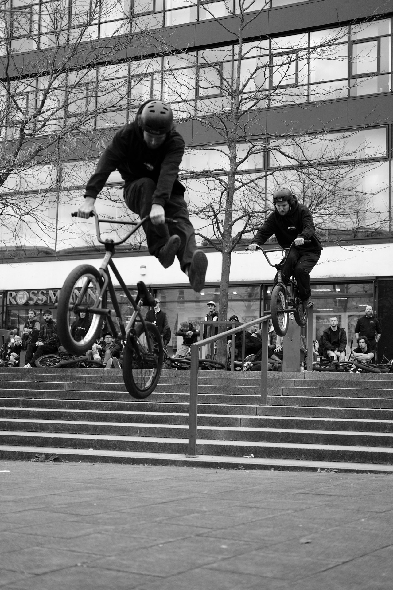 Einer der vielen guten Gründe, warum Johannes Winkelmann zum MVP des Tages gekürt wurde. Pegs to No-Footed Can Can