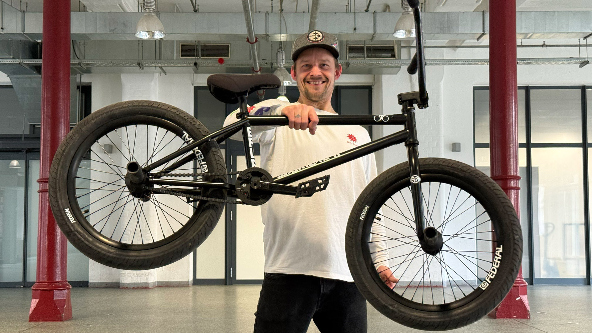 Nach 17 Jahren auf Verde Bikes hat Pierre Hinze zu Federal gewechselt. Wir verraten, warum und haben uns sein neues Rädchen genauer angeguckt