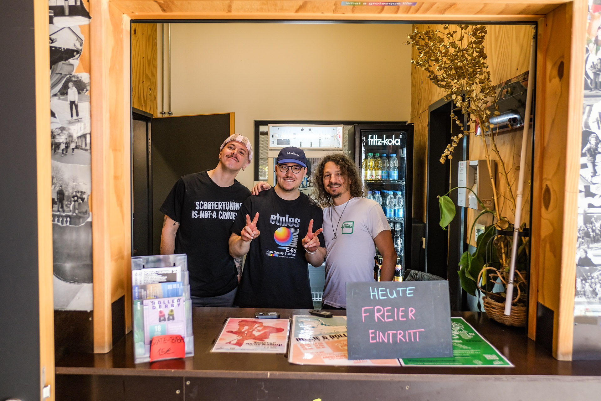 Freier Eintritt auf kunstform sein Nacken: Willkommen im Stuttpark!