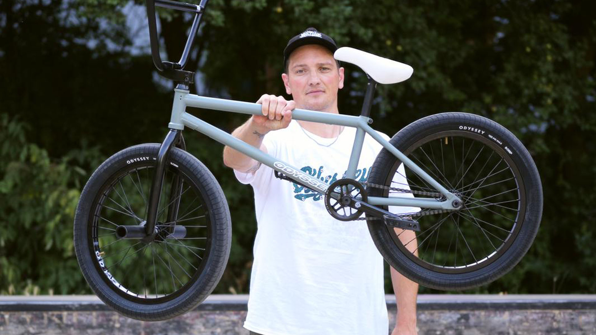 Tim Güntner hat von seinem langjährigen Sponsor Volume Bikes zu Fiend gewechselt. Wenn das keine Steilvorlage vor einen Bikecheck ist!
