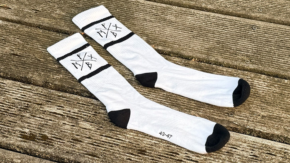 Gönn deinen Füßen mal was Gutes! Die freedombmx-Socken sind ab sofort im gut sortierten BMX-Fachhande erhältlich.