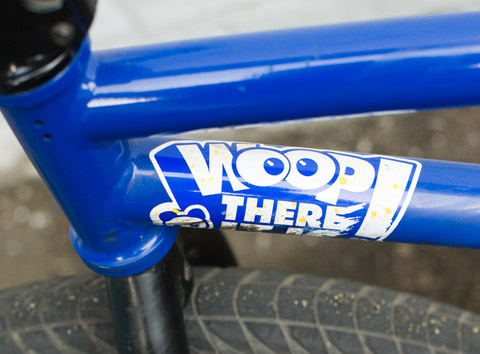 Deine Mutter strippt für mich zu...