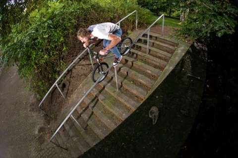 50 ehhh! Ready here he grinds! Pic by xmx