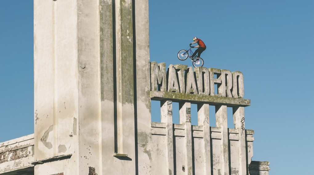 Besuch auf einer zerstörten Schlachterei