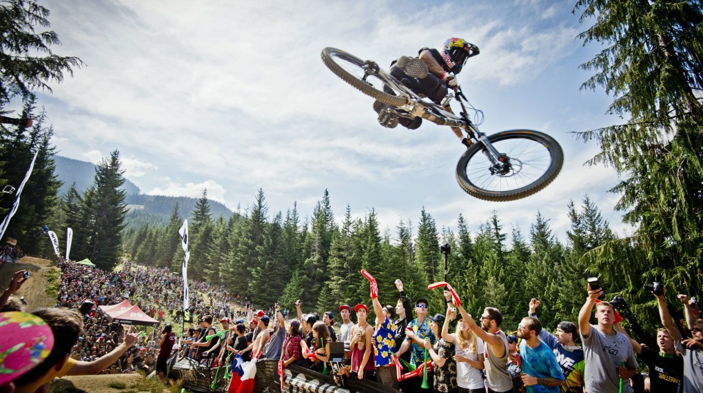 Whip Off Show mit Andreu Lacondeguy