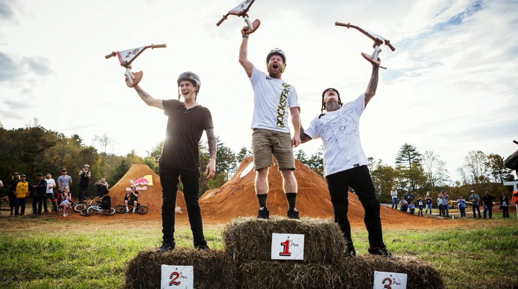 Red Bull Dreamline 2014 Podium (v.l.n.r): James Foster (2. Platz), Ryan Nyquist (1. Platz), Kyle Baldock (3. Platz); Foto: Red Bull