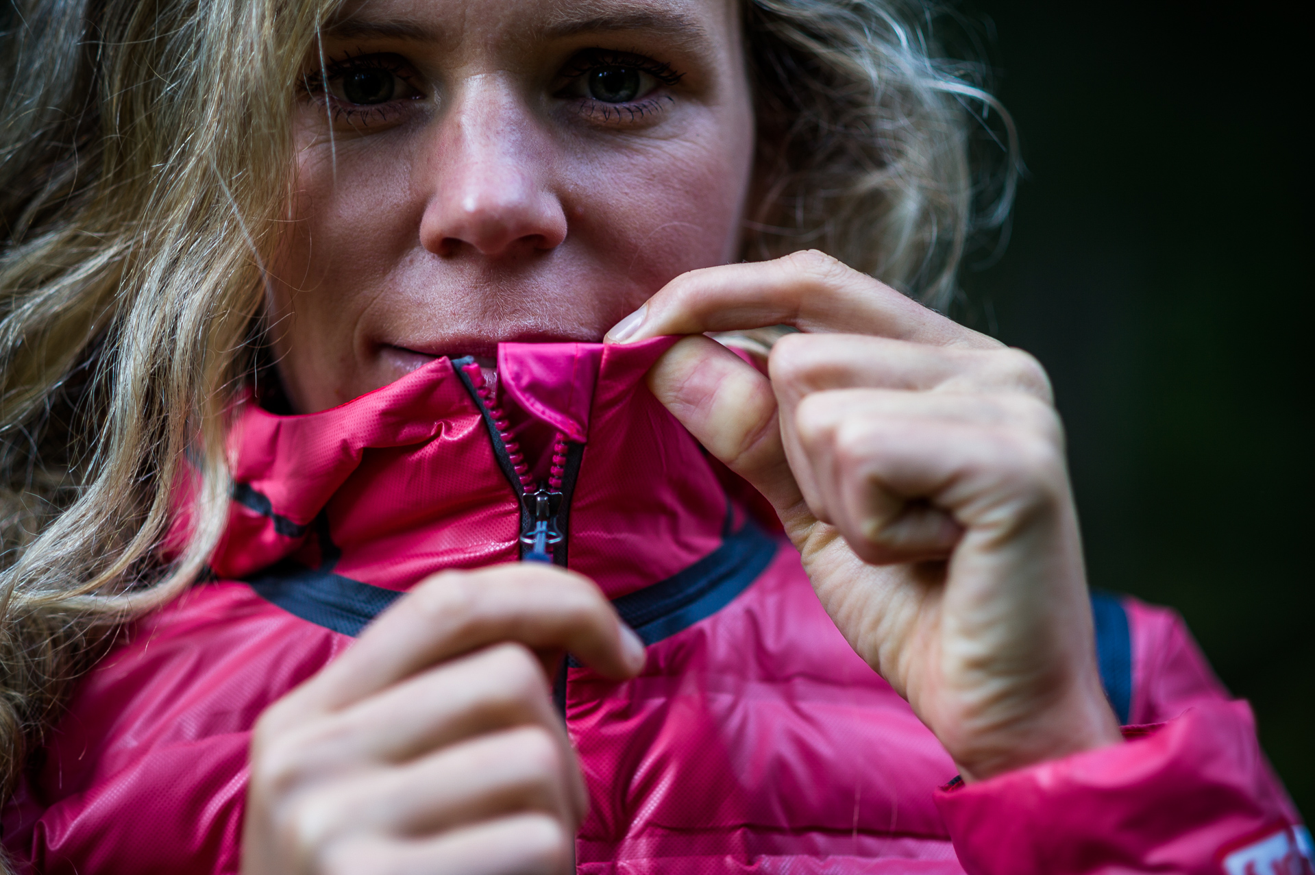 columbia-outdry-extreme-gold-jacket-review-2016-2017-best-outdoor-insulated-jackets-5