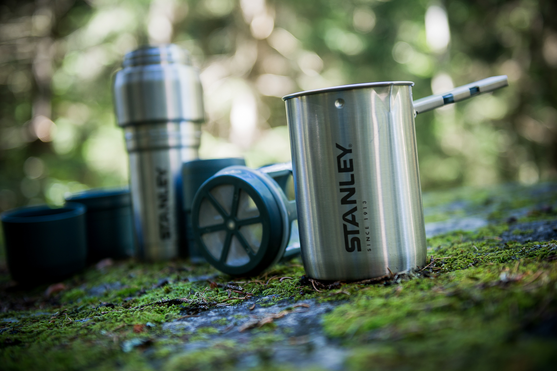 stanley-mountain-vacuum-coffee-system-review-best-winter-outdoor-gear-2016_