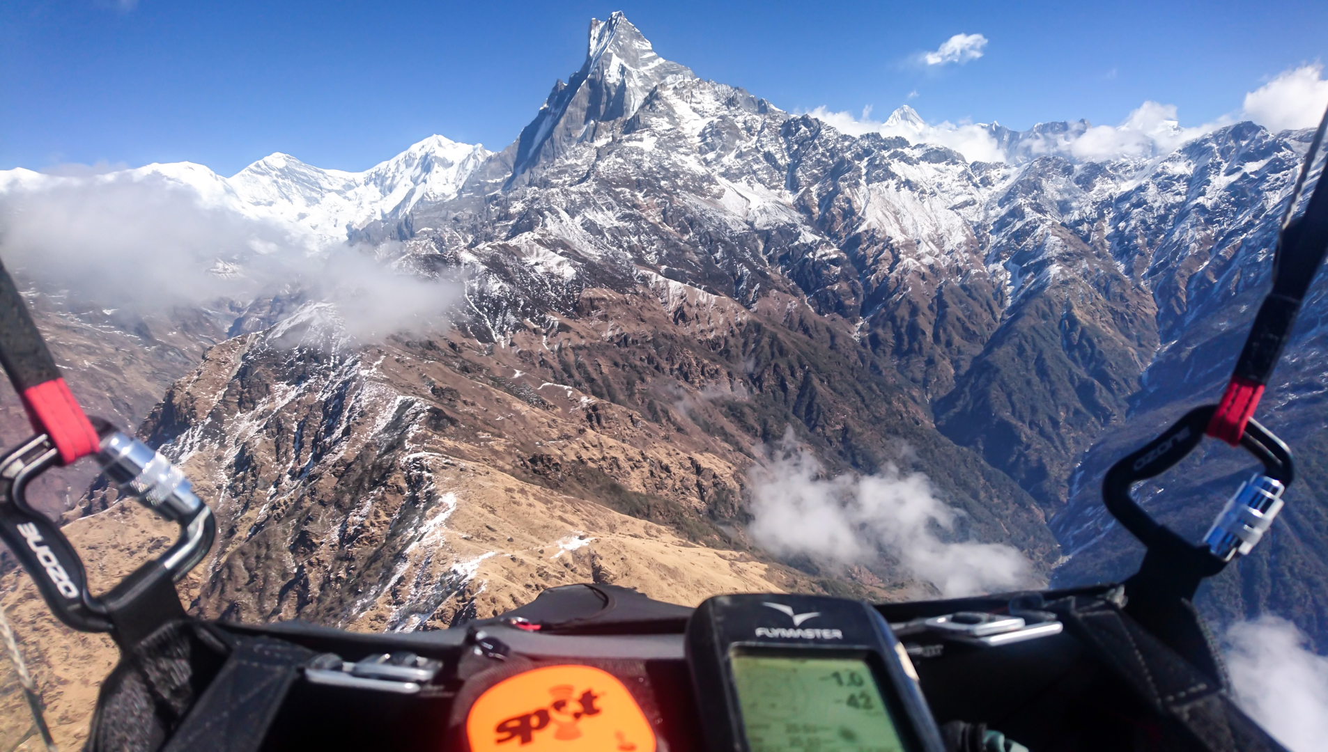 paraglidinghimalayas