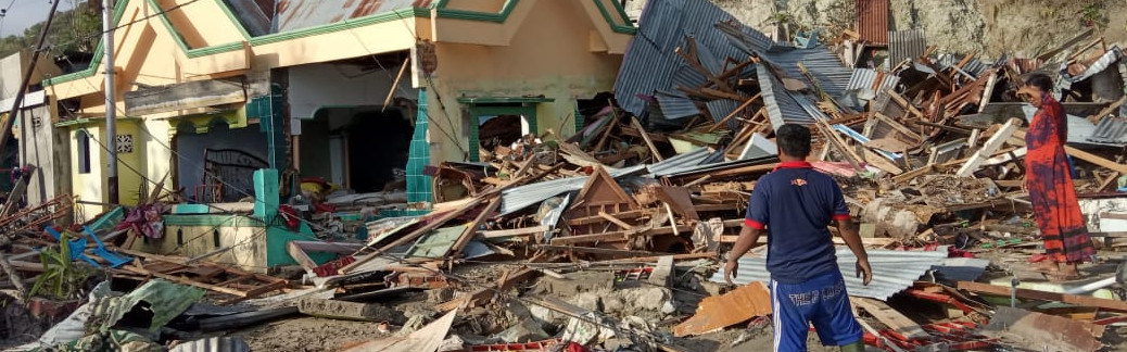 erdbeben-tsunami-indonesien-zerstoerung-haeuser