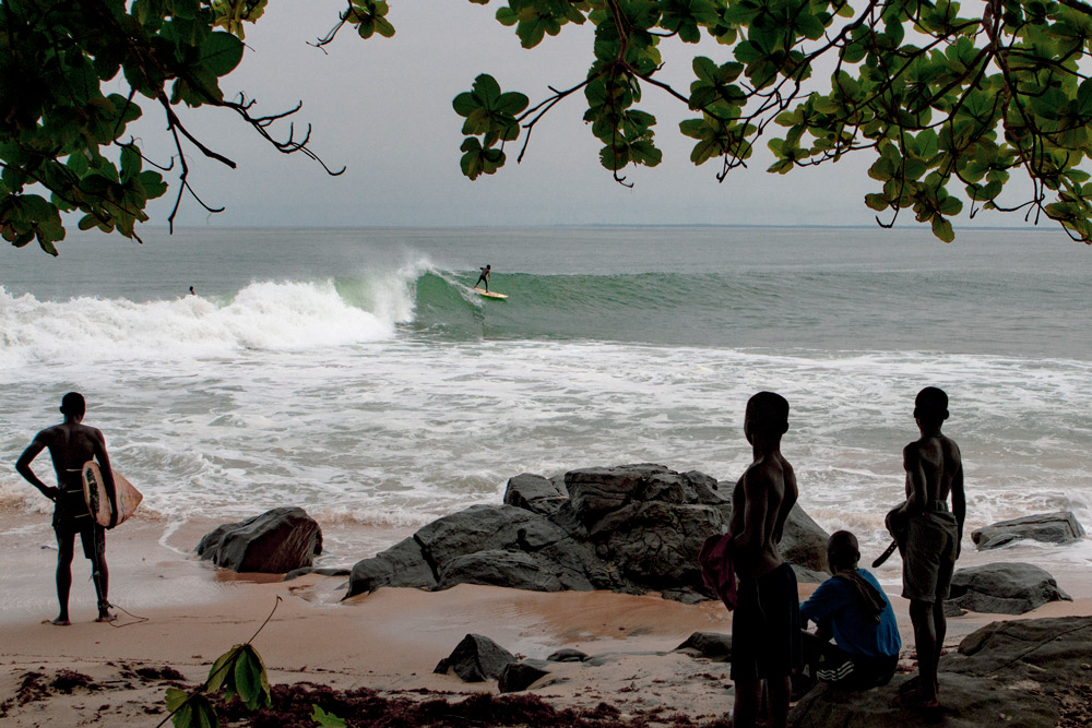 liberia-surfer-kindersoldaten-afrika4