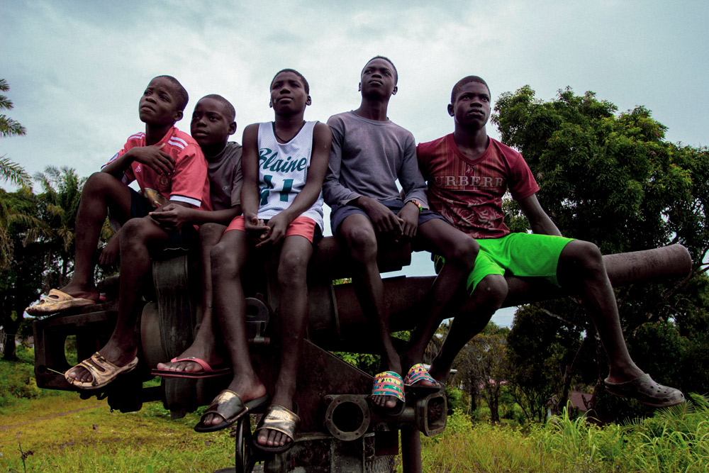 liberia-surfer-kindersoldaten-afrika7