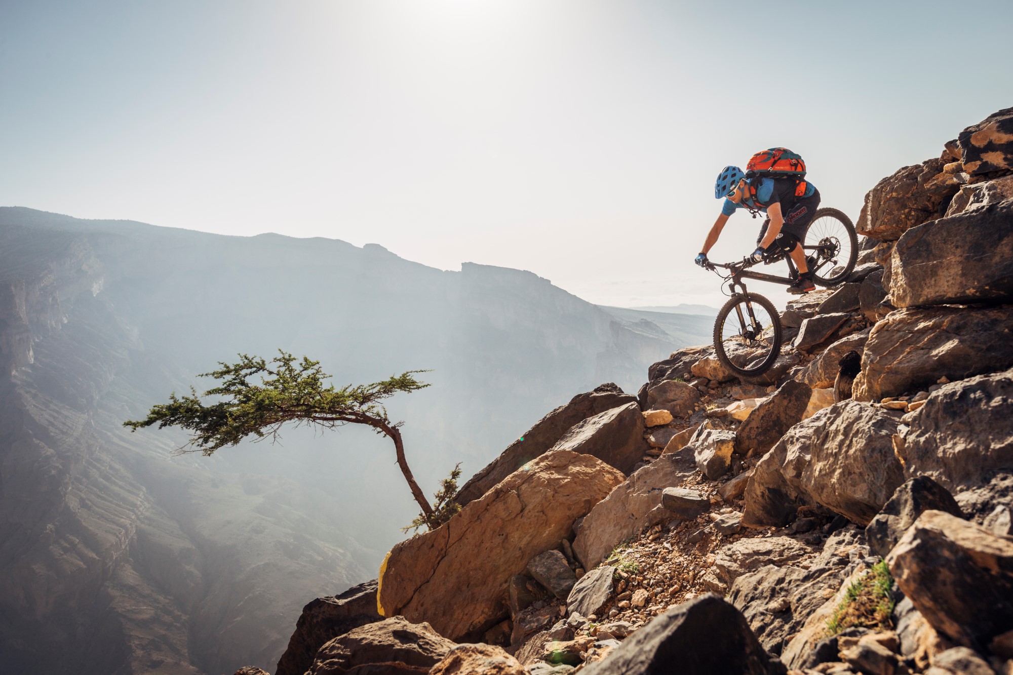 Deuter_Czerner_Attack_Oman_MTB5