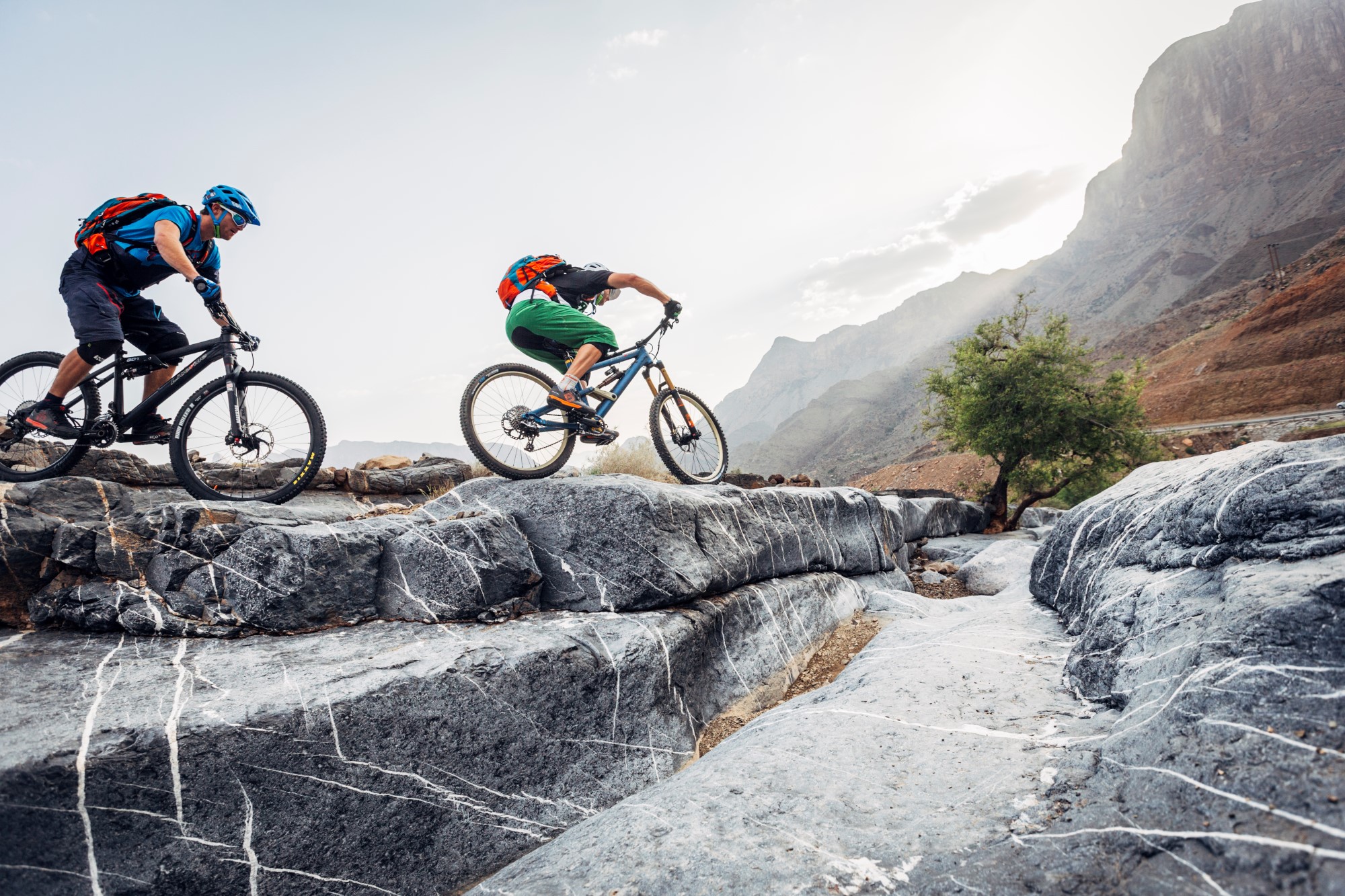 Deuter_Czerner_Attack_Oman_MTB7