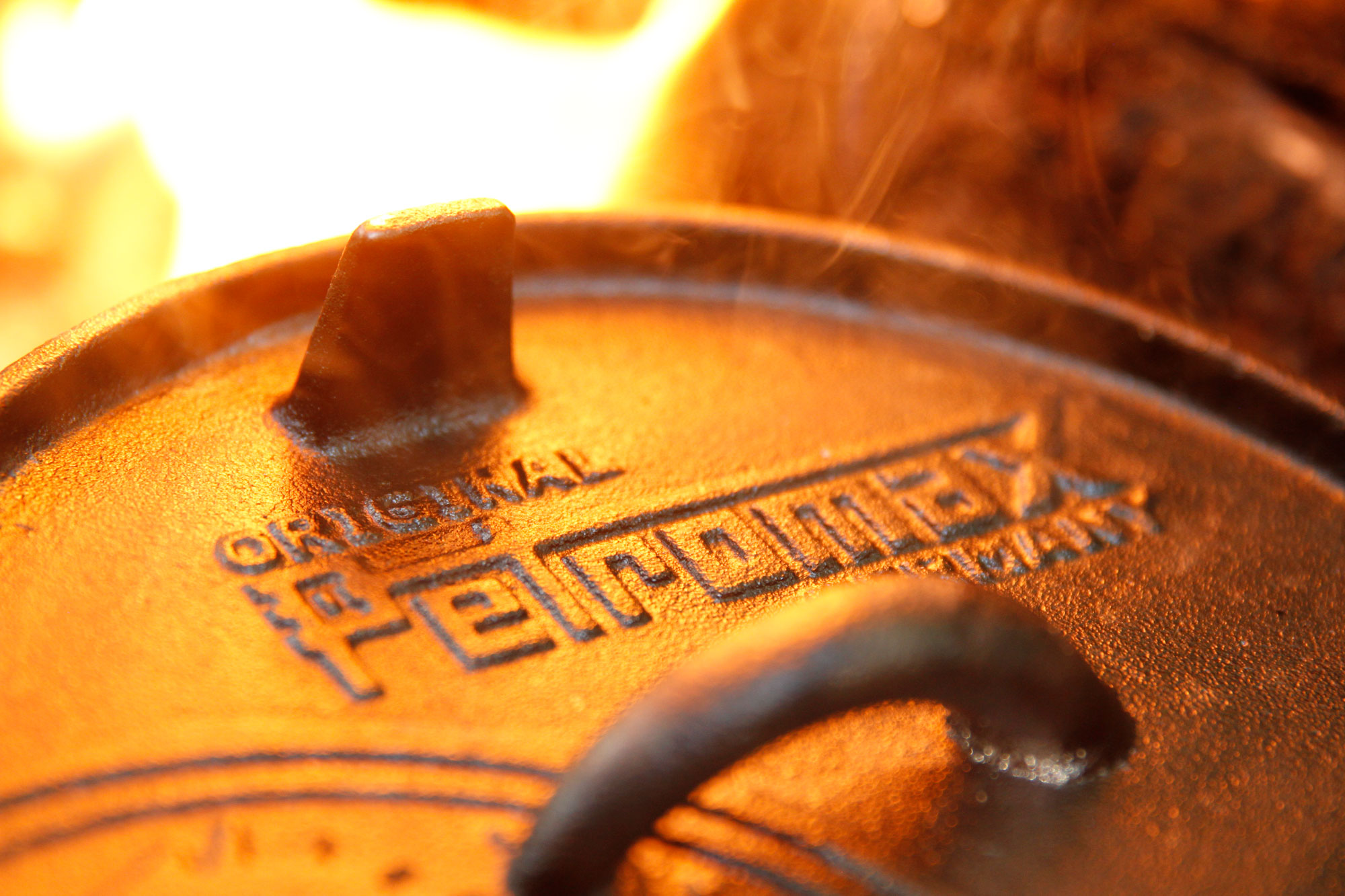 Petromax_Feuertopf_Logo2