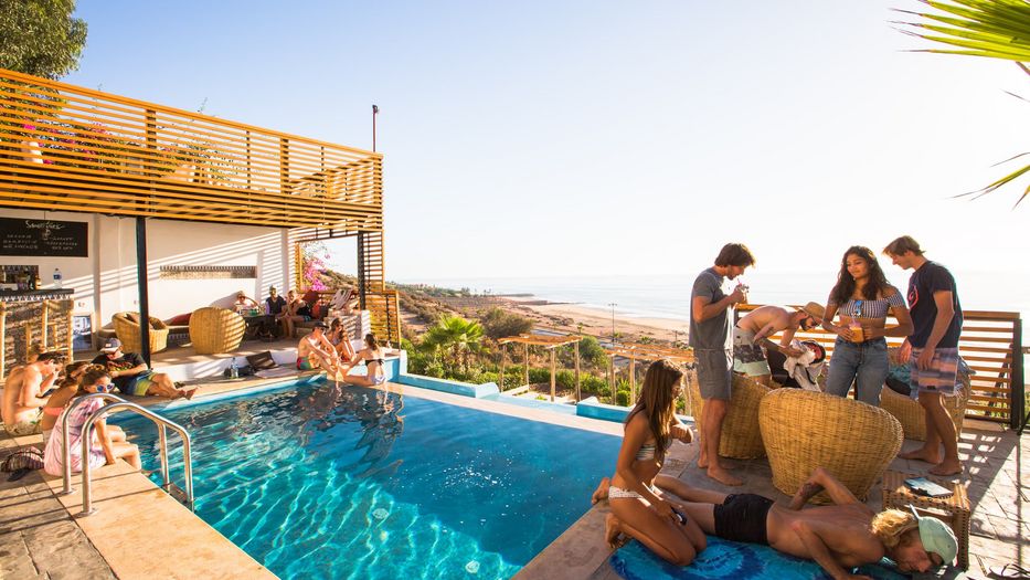 csm_Puresurfcamp_Sea_View_Marokko__Poolbereich_im_Camp_f28be6d796