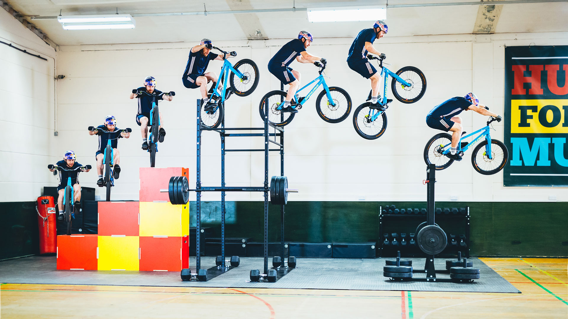 Danny-MacAskill_Gymnasium_c_RedBullContentPool_Fred_Murray-feat