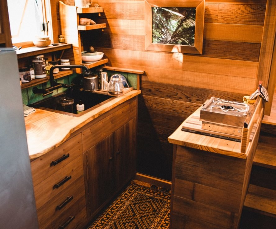 tiny-house-padres5 tiny-house-padres5