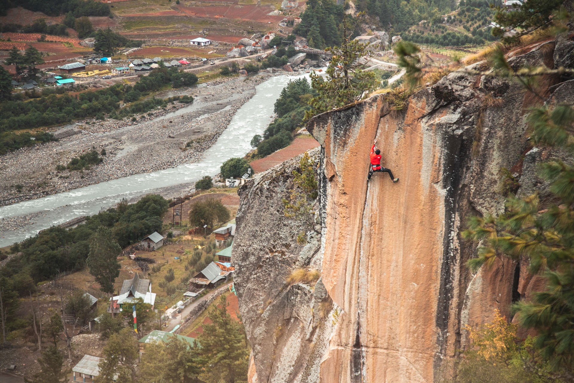 SS20_UNKNOWN-FACTORS_006