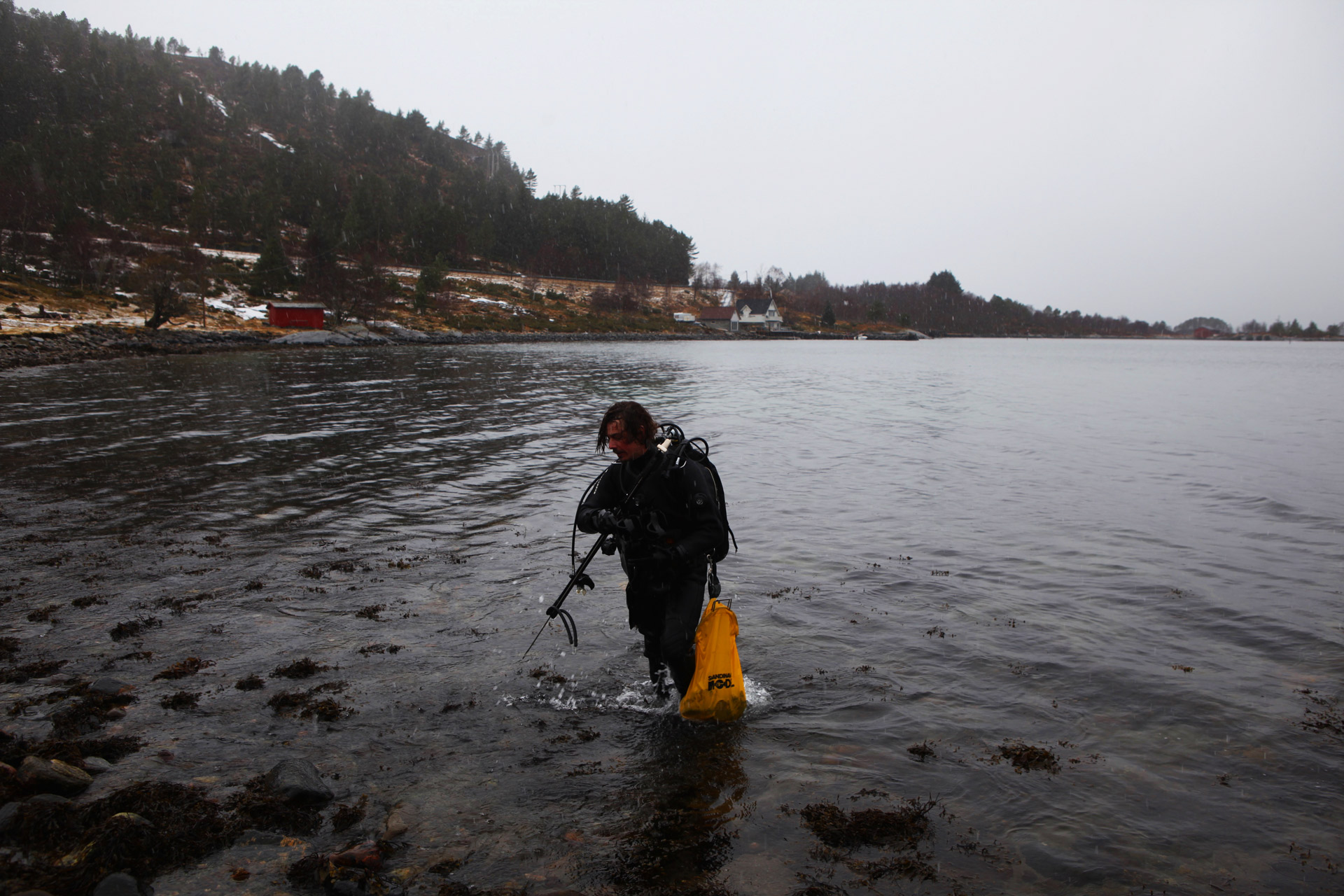 IMG_3488_Mads_Mussles_Diving_12 IMG_3488_Mads_Mussles_Diving_12