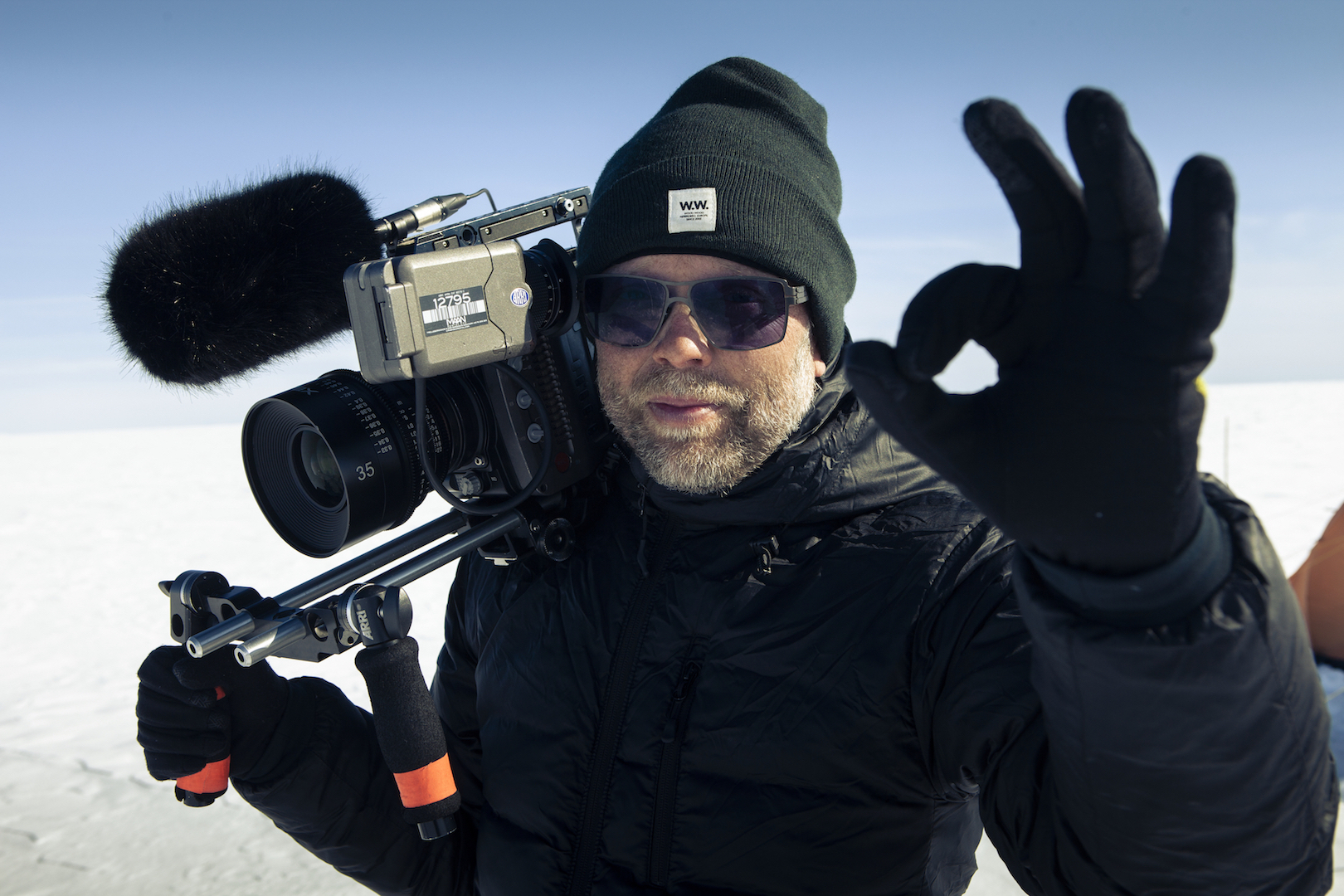 Director-Lars-H.-Ostenfeld-with-camera