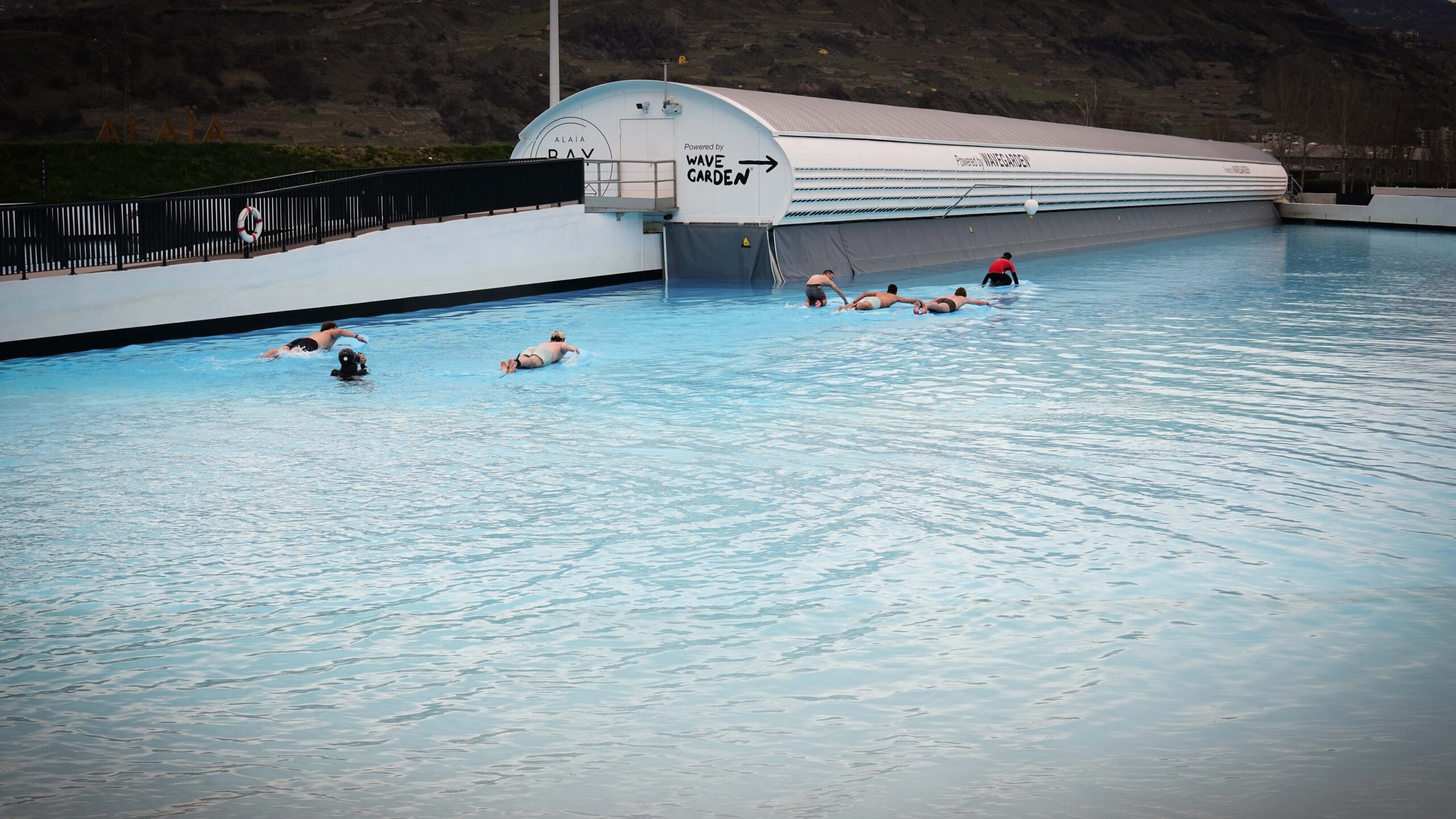 Eisbaden Alaia Bay Eisbaden Alaia Bay