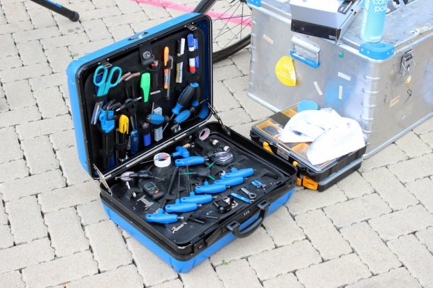RideLondon-Surrey Classic 2013, Team Sky mechanic tools