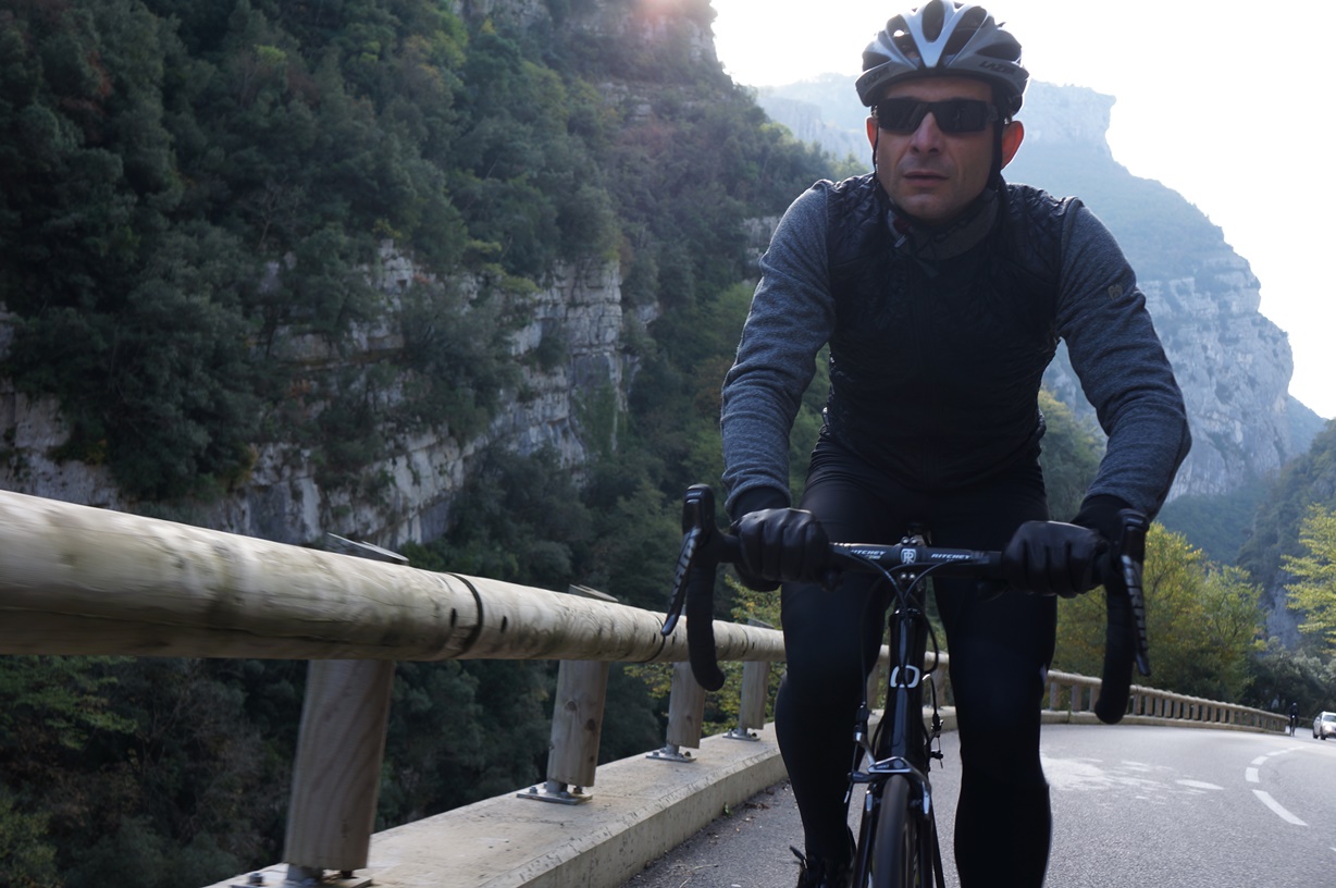 Heidi jacket, Cafe du Cycliste, pic: Cafe du Cycliste