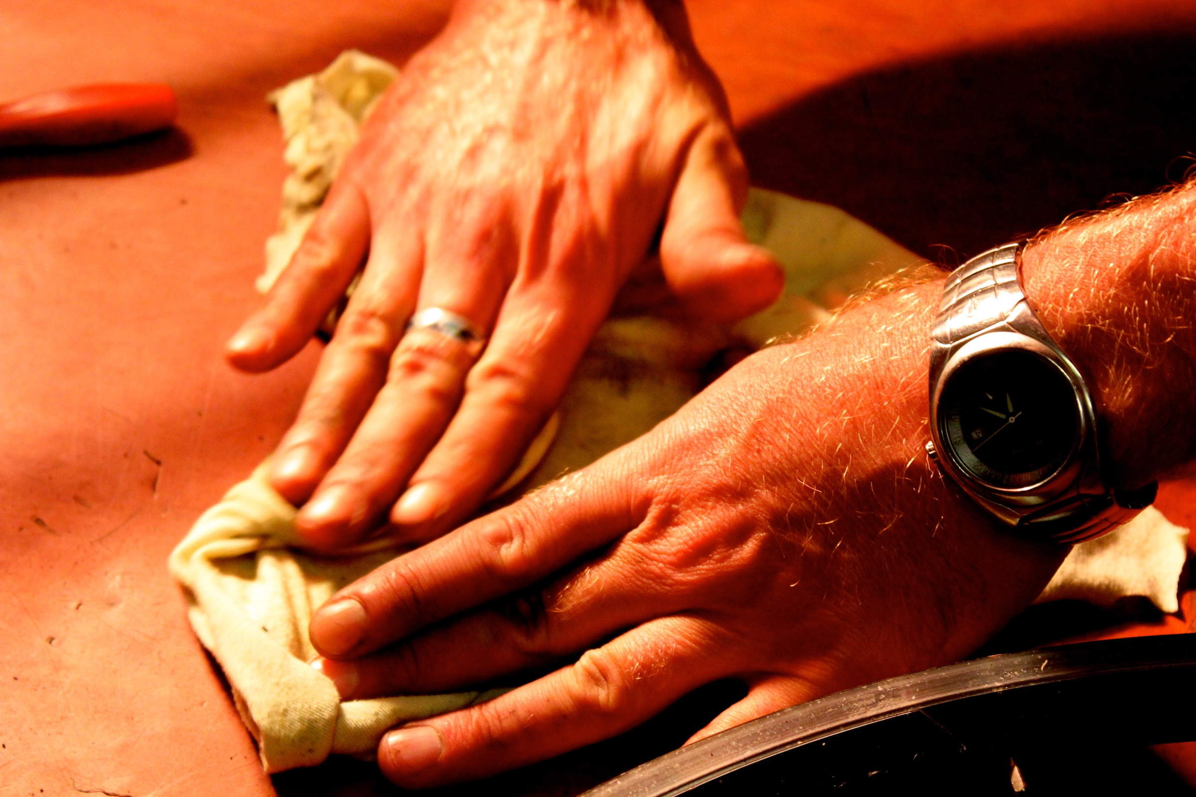 Kugellager Reinigung Foto: Timothy John, ©Factory Media