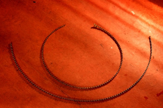 Chain deflection, pic: Timothy John, ©Factory Media