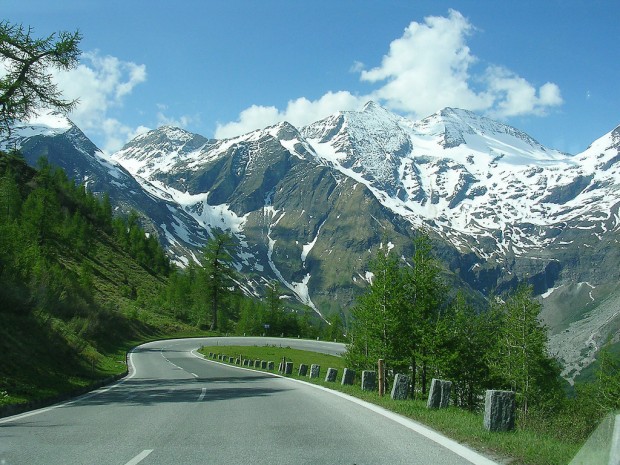 Grossglockner High Mountain Road (Pic: Sander Hoogendoorn)