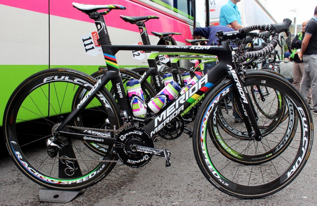 Das Merida Reacto KOM trug Rui Costa erfolgreich durch zahlreiche Rennen. Bei der Tour de France 2014 wird er jedoch nicht mehr mitfahren. Er musste die Tour wegen Atembeschwerden beenden.