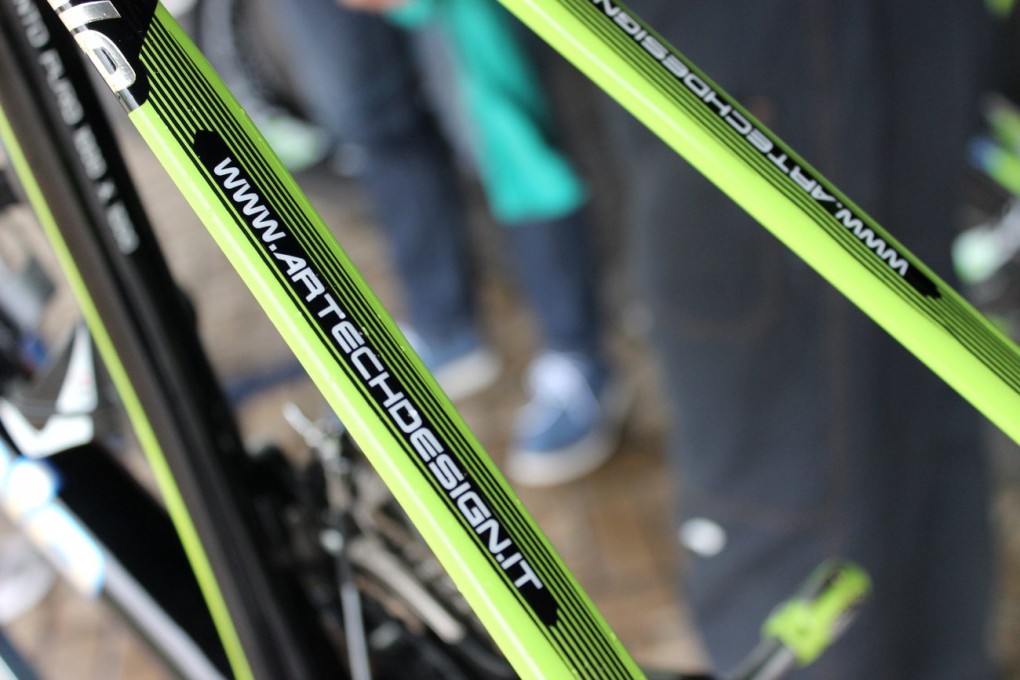 Das Design von Sagans Cannondale SuperSix EVO Hi-Mod kommt von einer italienischen Firma: Artechdesign.it. Die Sattelstützen sind so konstruiert, dass sie Stöße abfangen.