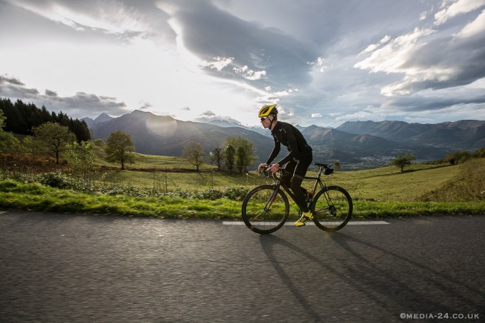 Testfahrten auf Rennrouten zeigen dir, ob du ihnen gewachsen bist.