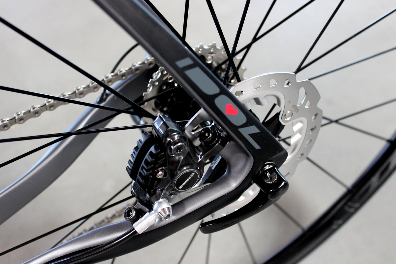 Shimanos BR-R785 Scheibenbremsen haben den Startschuss für viele Hersteller gegeben, Modelle mit Scheibenbremsen anzubieten.