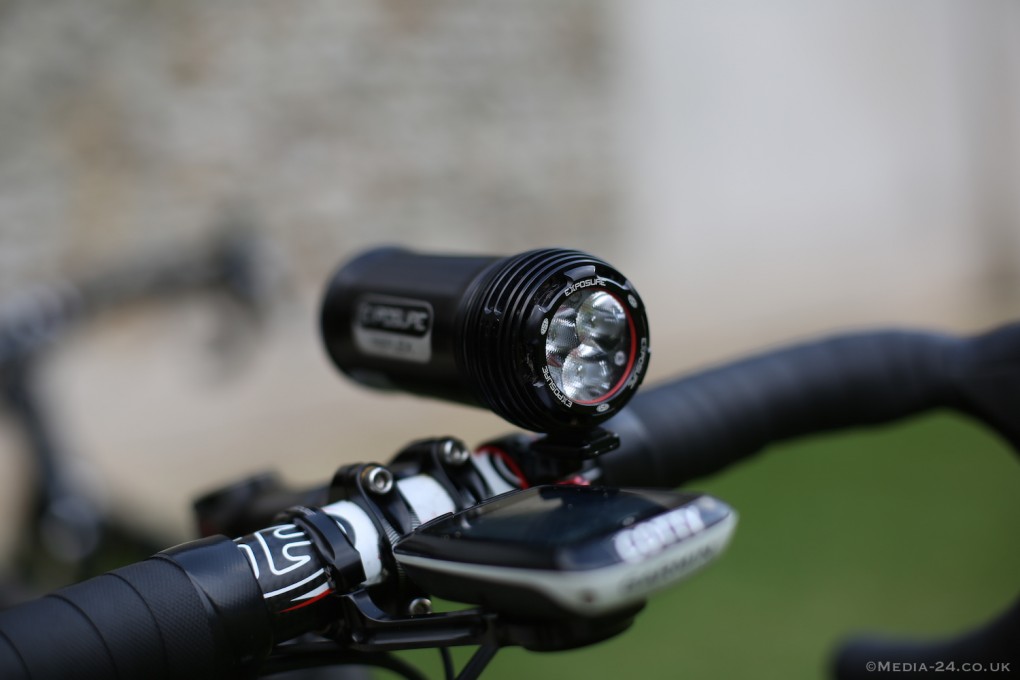 Bei über 50 Stunden am Stück auf dem Rad wird Licht zu einem wichtigen Punkt.