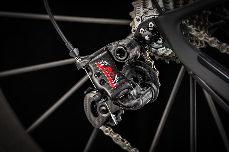 canyon-ultimate-cf-slx-80-superlight-03