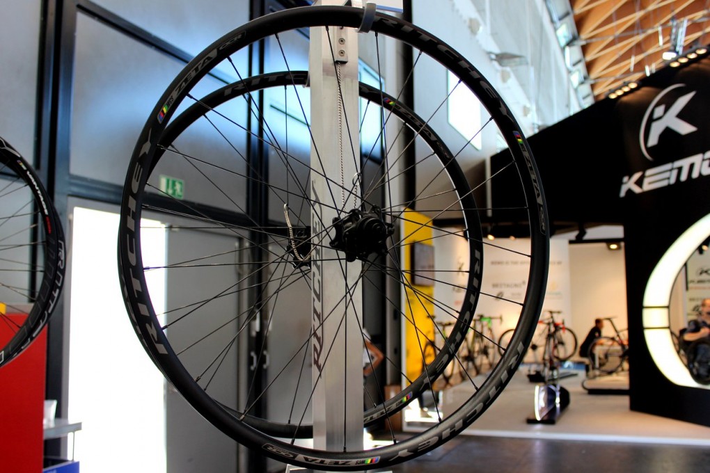 Ritchey folgt dem Disc-Trend mit den neuen WCS Zeta II Disc-Laufradset.
