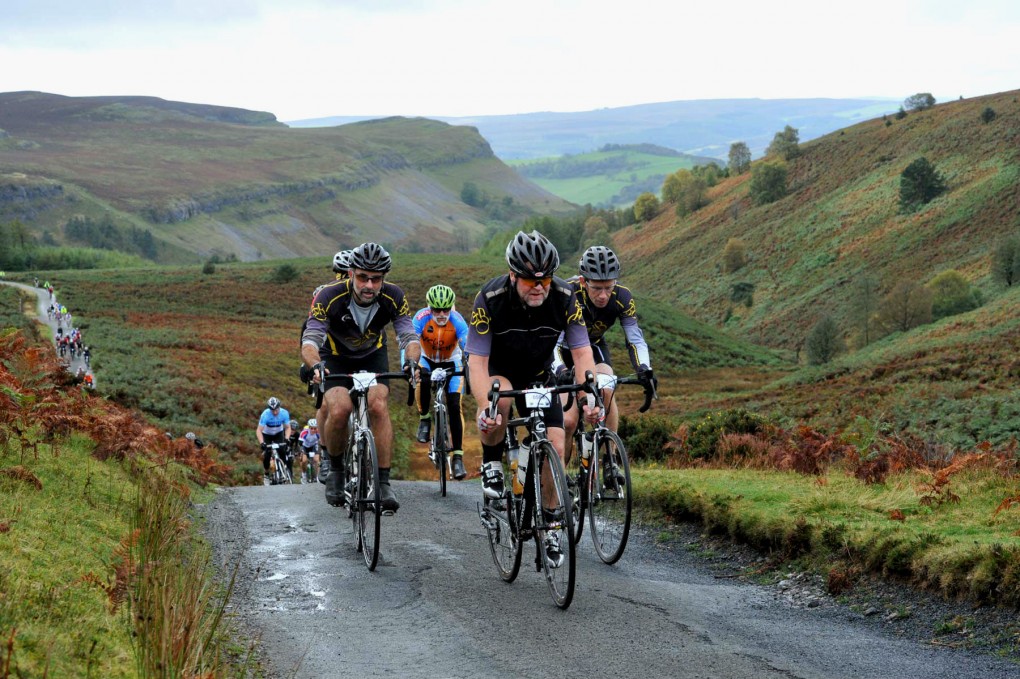 Es gibt in ganz Europa zahlreiche Jedermannrennen. Versuch doch mal dein Glück. (Foto: Etape Cymru)