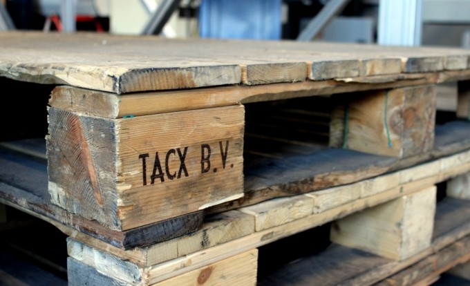 In den Fabrikräumen des niederländischen Unternehmens werden Jahr für Jahr rund 100,000 Indoor-Trainer hergestellt.