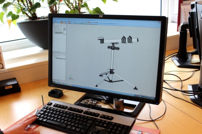 Jedes Produkt beginnt als gezeichneter Entwurf am Computer. Auf diesem Foto ist der neue Tacx Spider Pro Montageständer zu sehen.