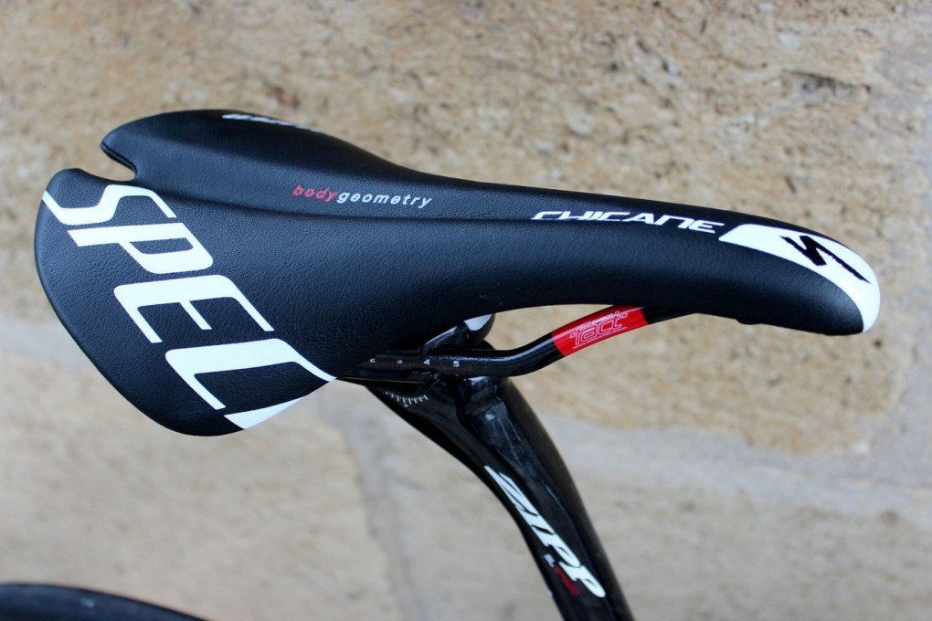 Specialized stellt auch den Sattel auf Urans Bike.