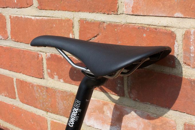 01_Bontrager Serano RL Sattel