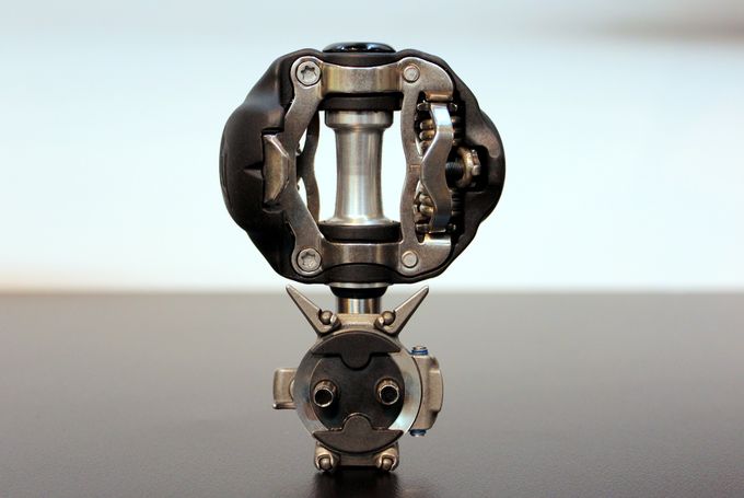 Speedplay hat mit den SYZR jetzt ein neues Pedal für alle im Sortiment, die sich auch gerne mal abseits der Straße bewegen. (Foto: George Scott / Factory Media)